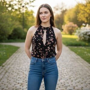 Olivaceous Sleeveless Floral Dressy Bodysuit Size Small